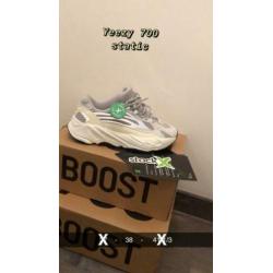 Yeezy 700 Teal Blue/ Static/ Inertia/ Vanta/ Tephra