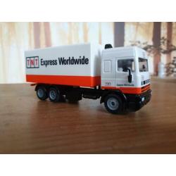 Siku Daf 95 TNT Expres motorwagen 1:55 NM