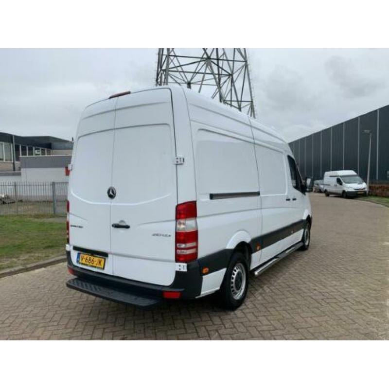 Mercedes-Benz Sprinter 210 CDI 3-pers. L2H2