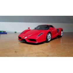 Ferrari Enzo Ferrari Hotwheels Elite 1:18