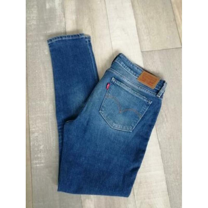 Levi's 711 skinny