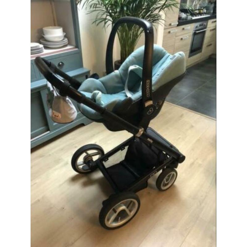 Mutsy igo kinderwagen incl maxi cosi