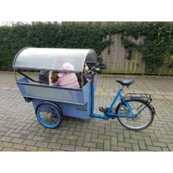 De REDDING elektrische bakfiets voor 6 tot 8 kinderen