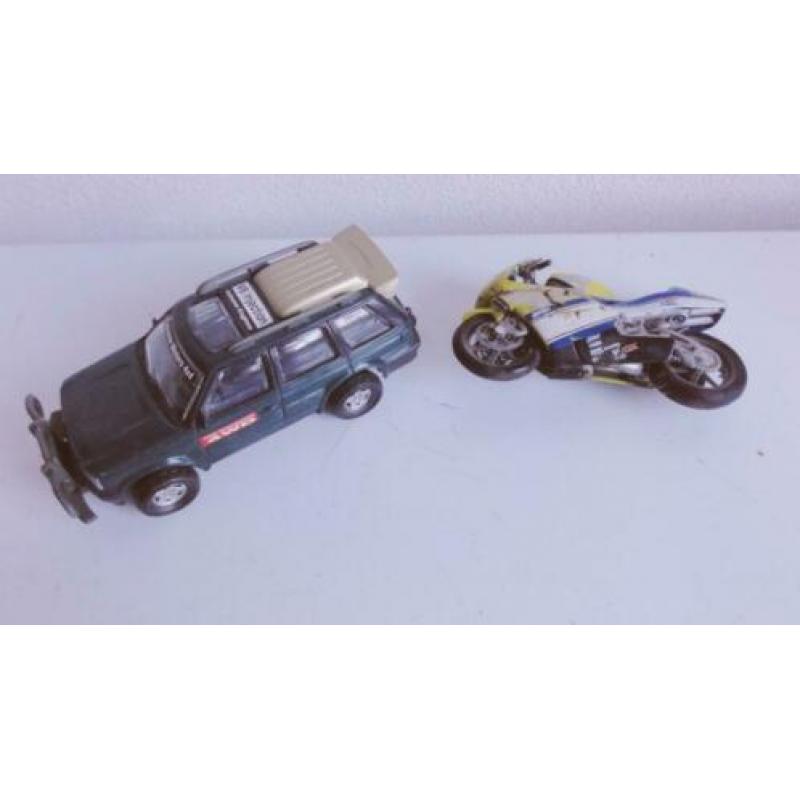 Auto 4WD en motor Honda miniatuur, oud