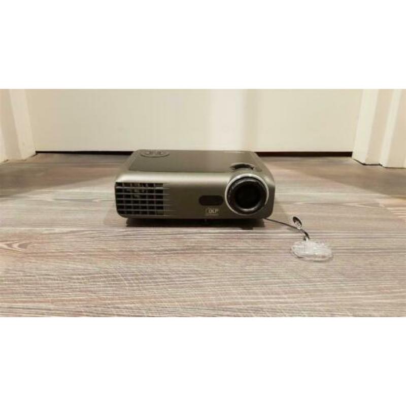 Optoma EX330e HD beamer/HDMI/2200 Ansi Lumen/Stil