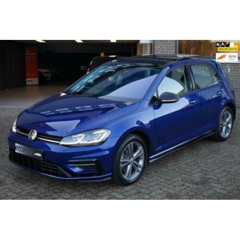 Volkswagen Golf 1.5 TSI Highline Business R pano stoel massa