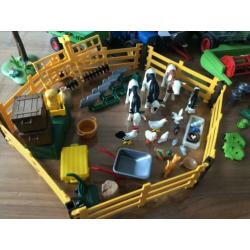 Playmobil 4055 boerderij met 4146 4846 4491 4188 4740 4674