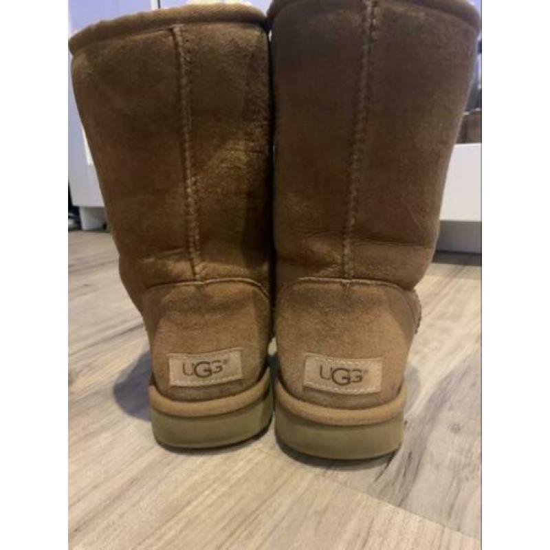 Uggs maat 39