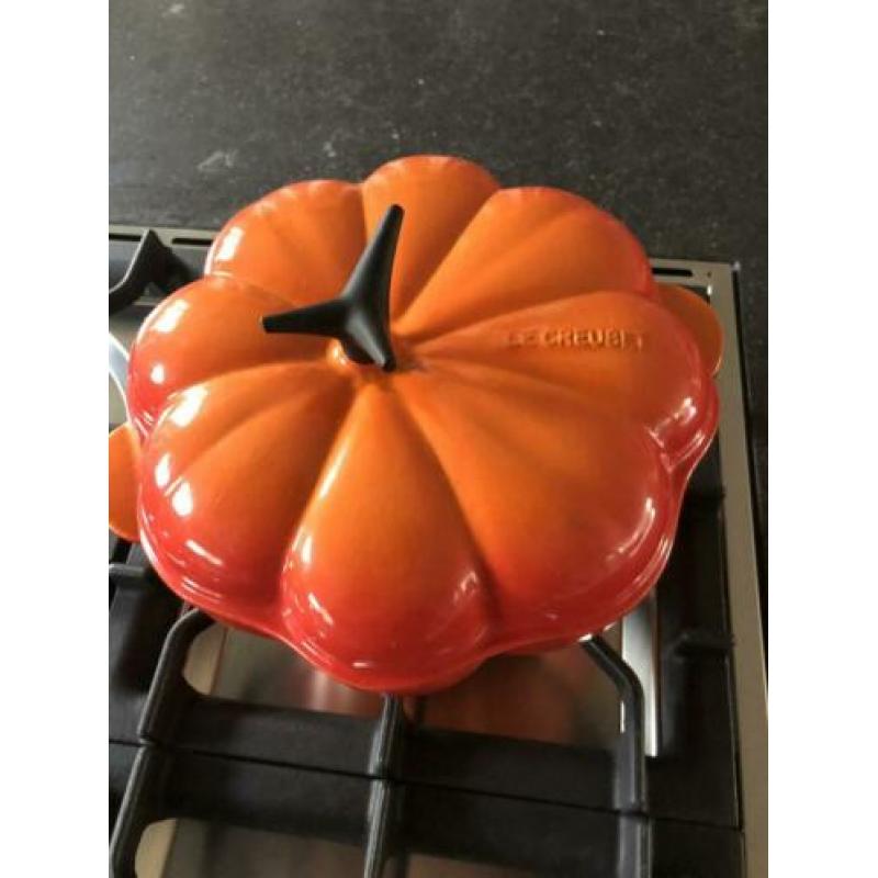 Le Creuset gietijzeren pompoen pan izgst mt 24