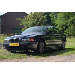 BMW 5-Serie 2.0 I 520 1999 Blauw