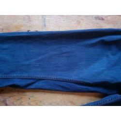 Donker heldere blauwe broek. Denim goods