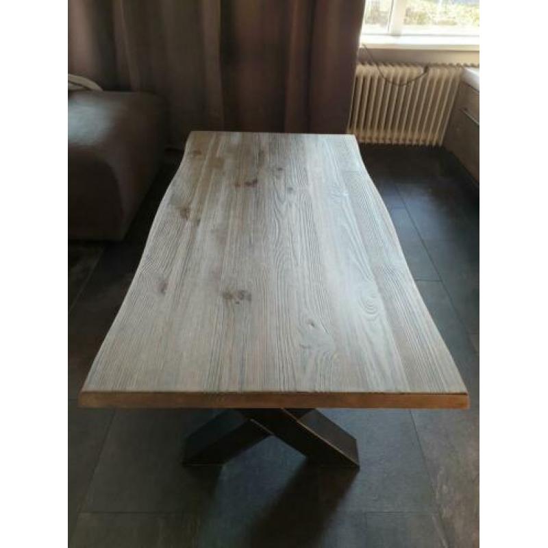 Salontafel Rough te koop