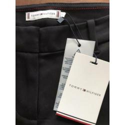 Prachtige TOMMY HILFIGER broek mt.32