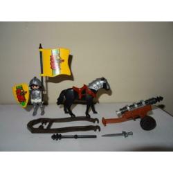 Playmobil kasteel, ridder te paard met transport kanon