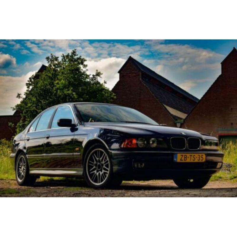 BMW 5-Serie 2.0 I 520 1999 Blauw