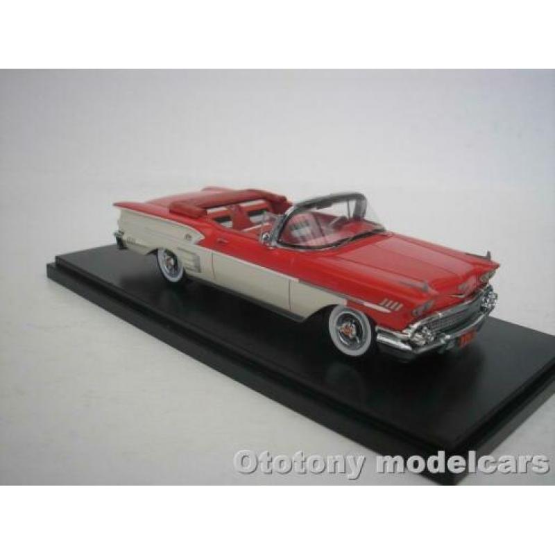 Chevrolet Belair Impala Cabriolet 1958 Rood / Wit 1/43 Neo