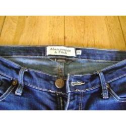 Abercrombie & Fitch Erin jeans, maat 6S = 36/38