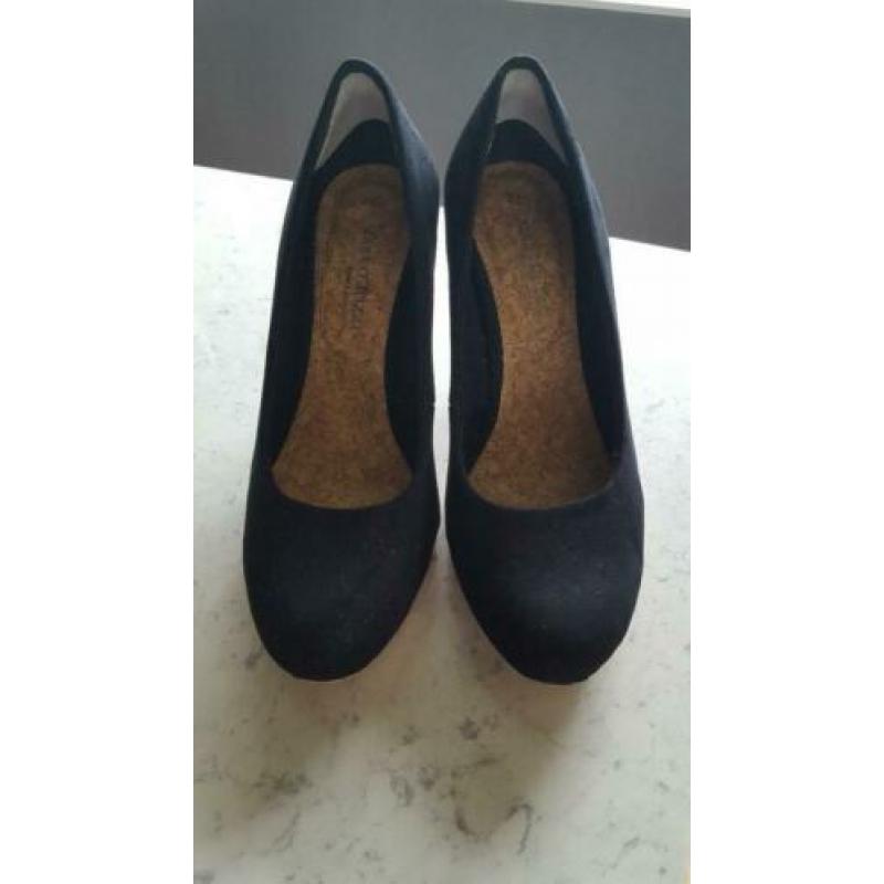 Marco Tozzi zwarte pumps maat 39