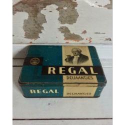 Sigarenblik Regal Deliaantjes, Vintage. Maggie’s Brocante &M