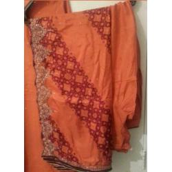 Indiase salwar kameez 3 delige feest pak oranje rood maat S