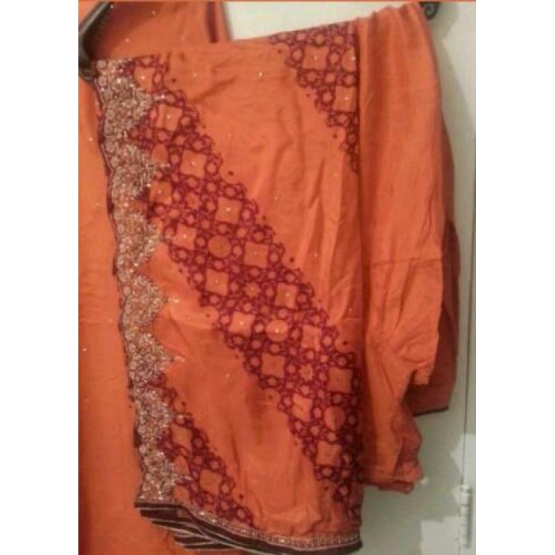 Indiase salwar kameez 3 delige feest pak oranje rood maat S