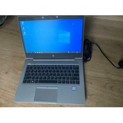 Hp elitebook 830 G5 Core i5-7200/4 gb/256Gb Mvme ssd win10