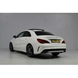 Mercedes-Benz CLA-klasse 180 Ambition AMG/Panoramadak/Night