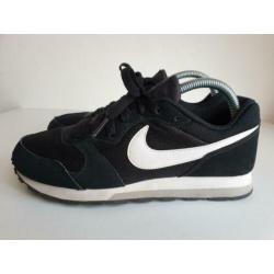 Nike runner 2 maat 39 zwart sneakers