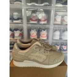 Asics gel lyte iii maat 46