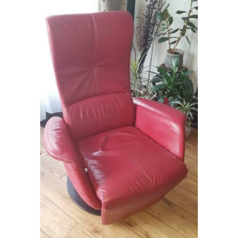 Relaxfauteuil bordeauxrood van de Bommel