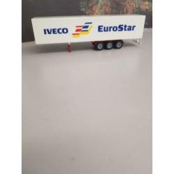 Te koop 3-as oplegger uitv. Iveco Eurostar 1/50 van Conrad