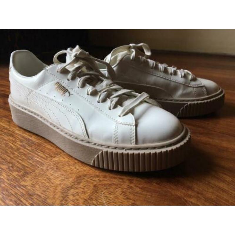 Puma Sneakers Wit maat 39