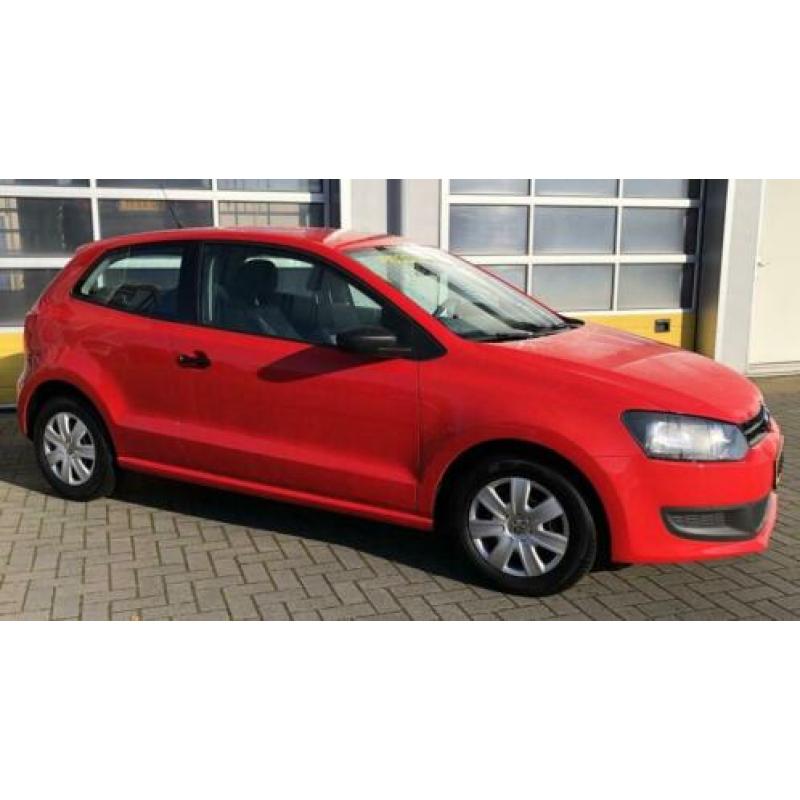 Volkswagen Polo 1.2 Easyline 14000km,elektrische ramen voord