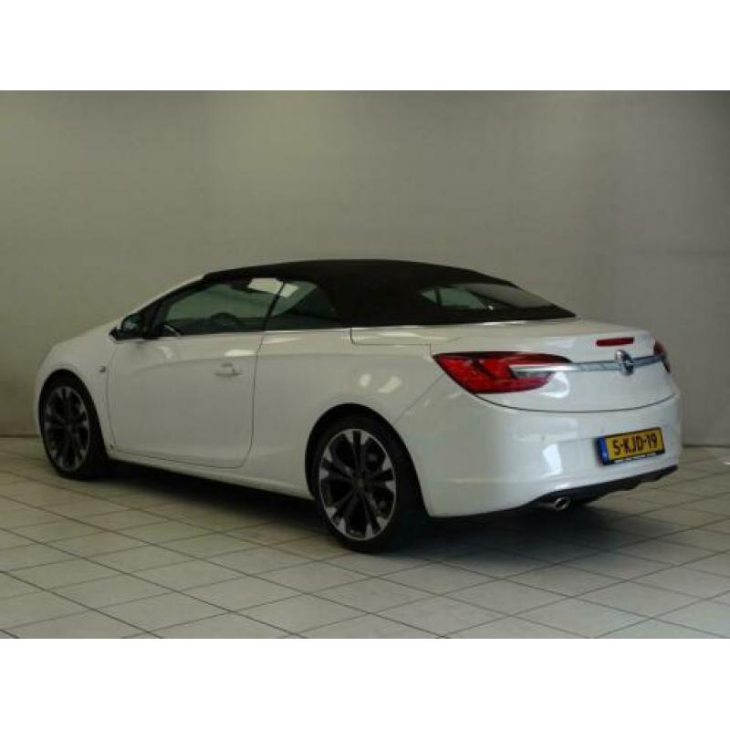 Opel Cascada 1.4 Turbo ecoFLEX Cosmo Leder Navigatie Xenon 1