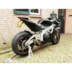 Erg nette en eerlijke Aprilia RSV4 2010