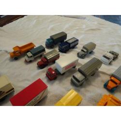 Wiking 1:87 diverse vrachtauto's