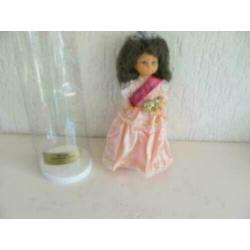 Miss Jersey pop traditional island doll 26 cm