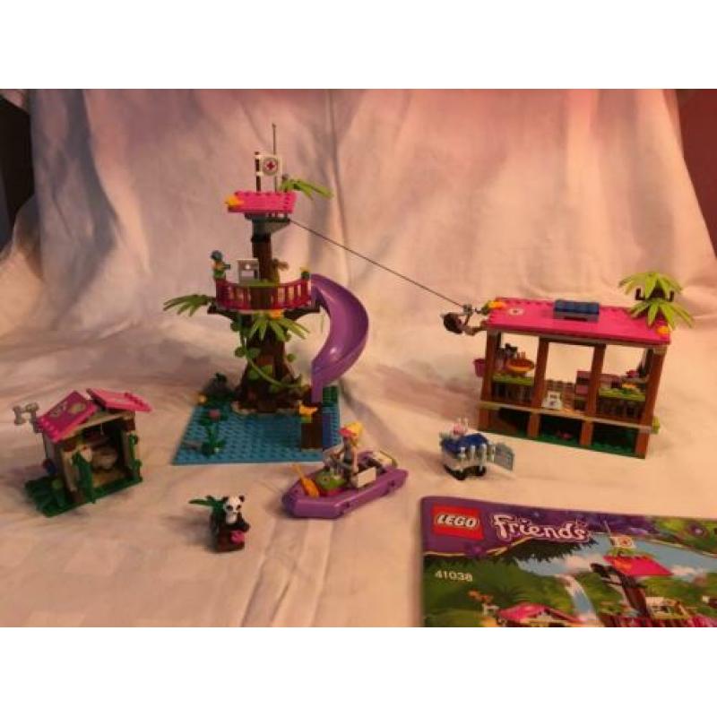 Lego Friends - Jungle Reddingsbasis 41038