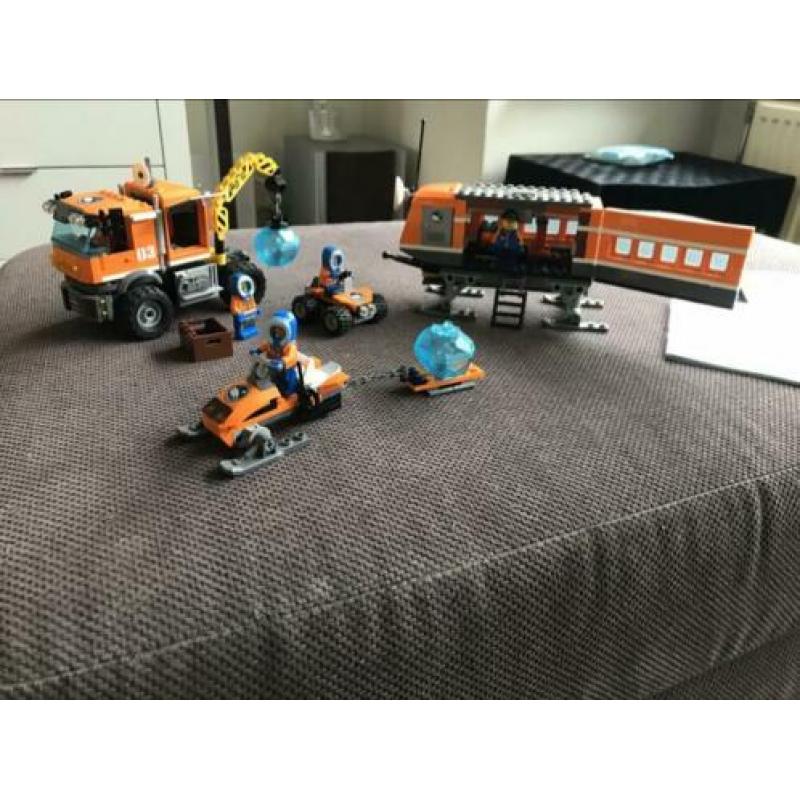 Lego arctic expedition set inclusief snowscooter