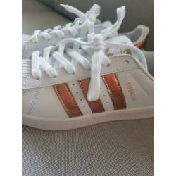 Adidas Superstar maat 38 Wit Metallic Rosé goud