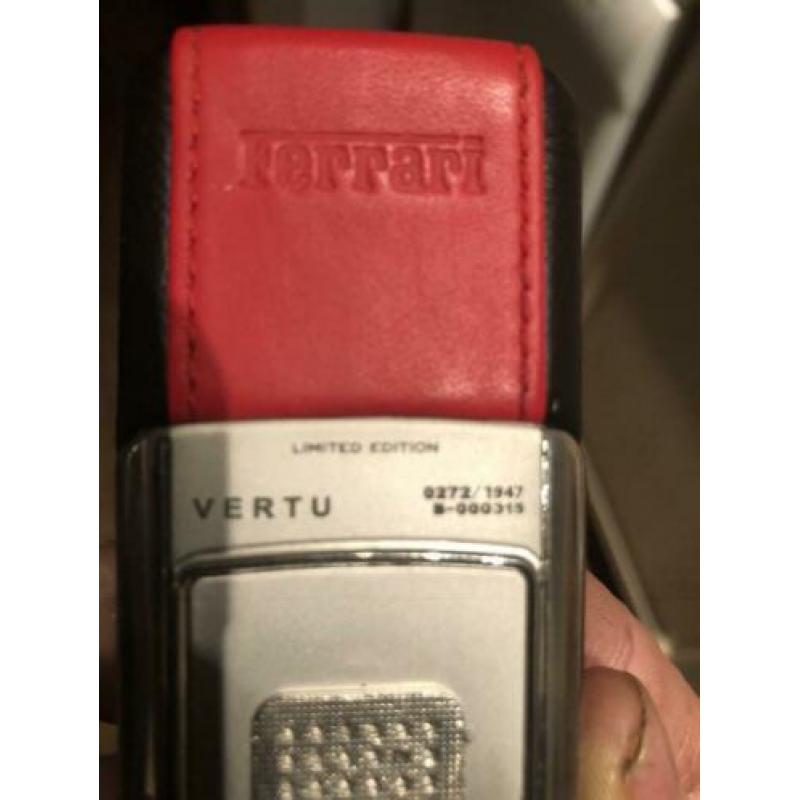 Vertu Ferrari telefoon