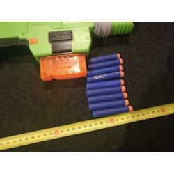 Nerf slingfire met pijltjes goede staat