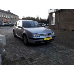 Volkswagen Golf 1.6 75KW AUT 2000 Grijs