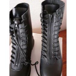 Hoge schoen zwart military shoe maat 42