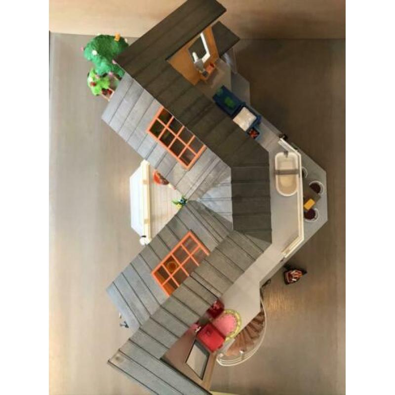 Playmobil modern woonhuis inclusief inrichting en meer