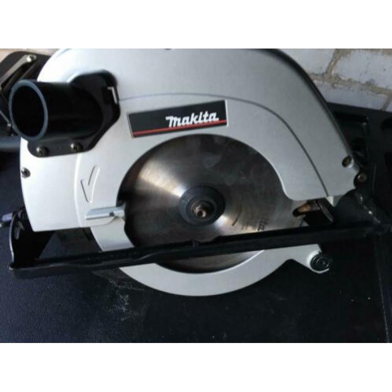 Makita 5704 R Cirkelzaag