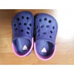 Crocs klompjes maat 22