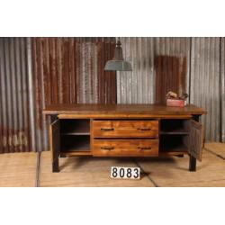 Industriële vintage retro werkbank/toonbank/dressoir nr.8083