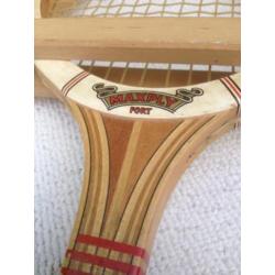 Oud nostalgisch tennisracket dunlop