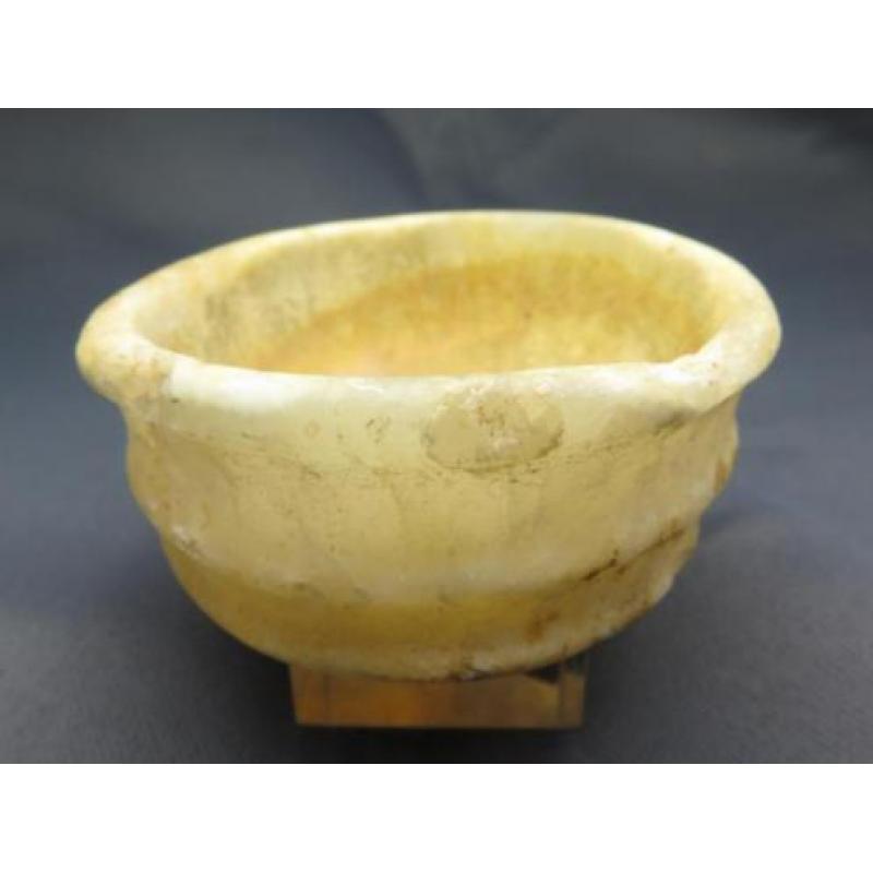 Egyptian alabaster make-up/kohl dish